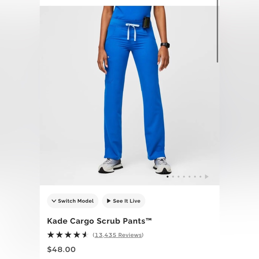 2 Medium Figs Kade scrub bottoms, royal blue